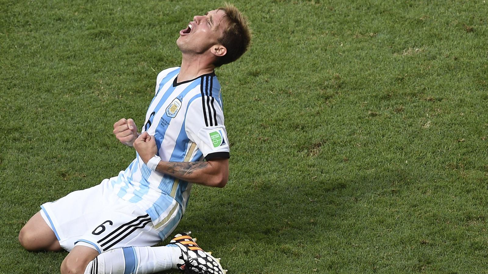 Lucas Biglia sous le maillot de l'Argentine lors de la Coupe du monde 2014